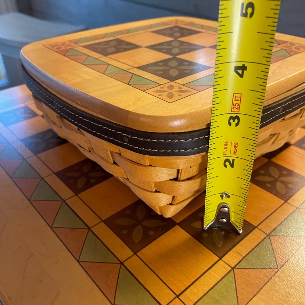 Longaberger Large checkerboard basket & Small tic tac toe basket w/ game pieces - Picture 16 of 16